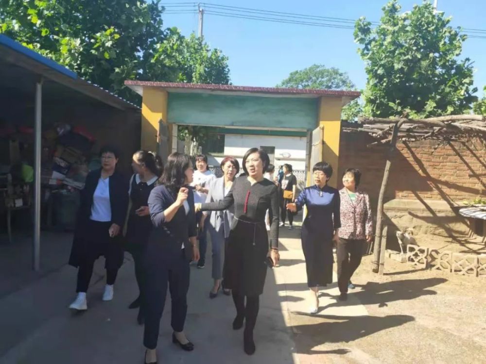  跨赛区鏖战成就电竞史上新篇章