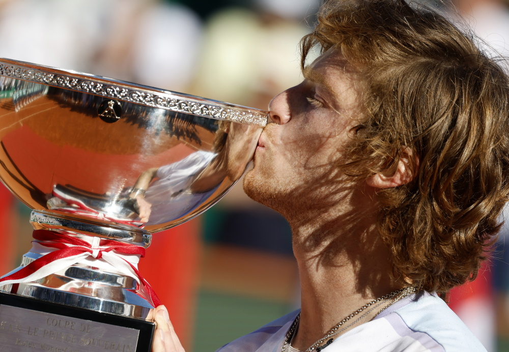  卢布列夫决胜长盘，蒙特卡洛大师赛称王