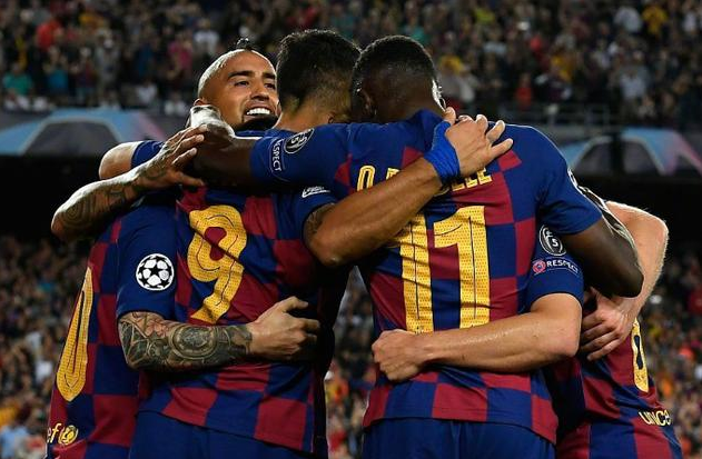  卡利亚里读秒绝杀，主场球迷沸腾庆祝  