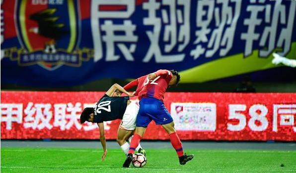  法网青少年组黑马突围，本土小将首夺桂冠